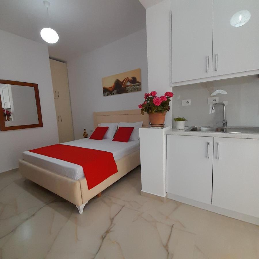 Denni'S Home Sarande Exterior photo