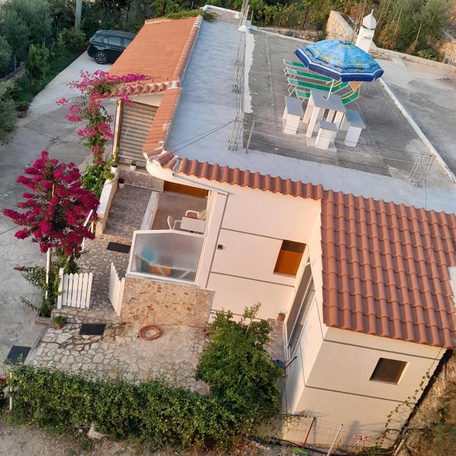 Denni'S Home Sarande Exterior photo