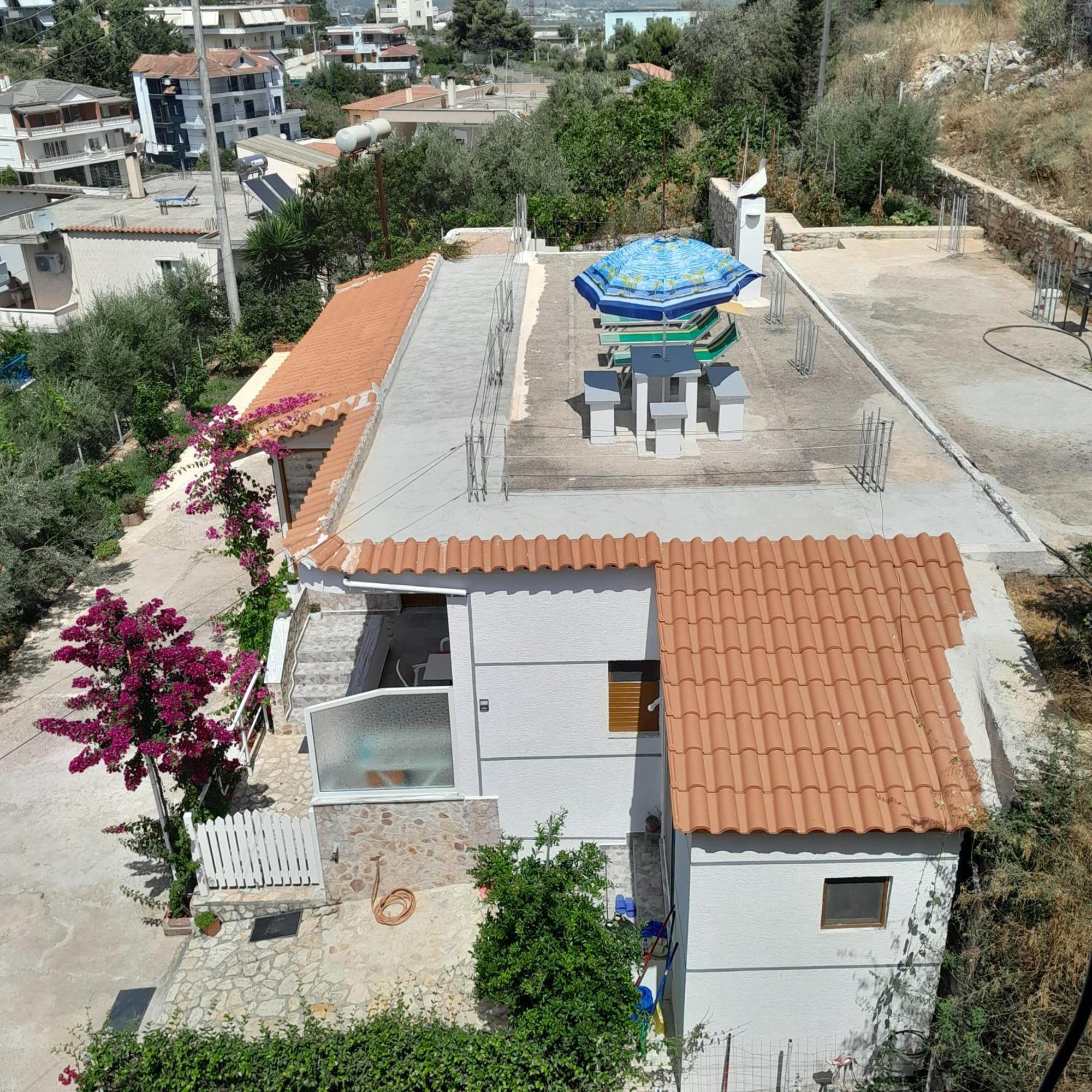 Denni'S Home Sarande Room photo
