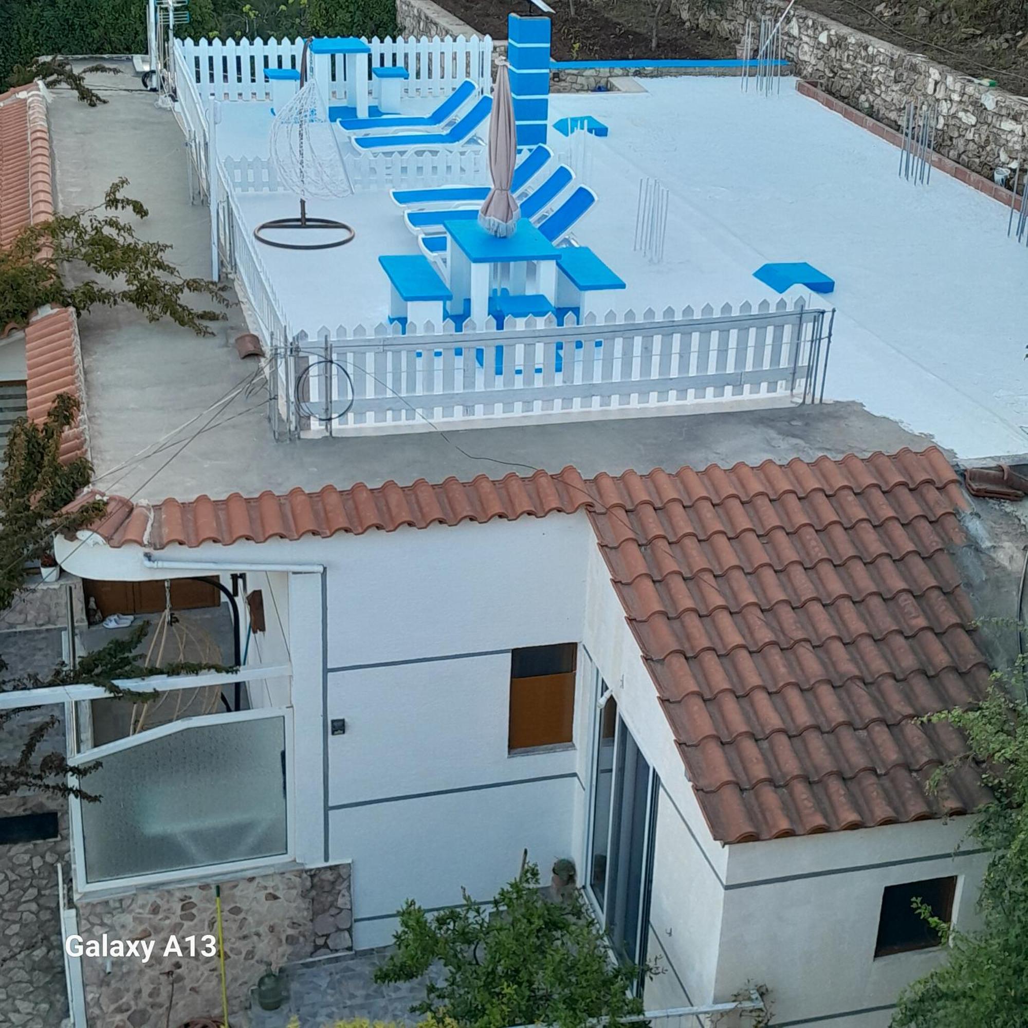 Denni'S Home Sarande Exterior photo